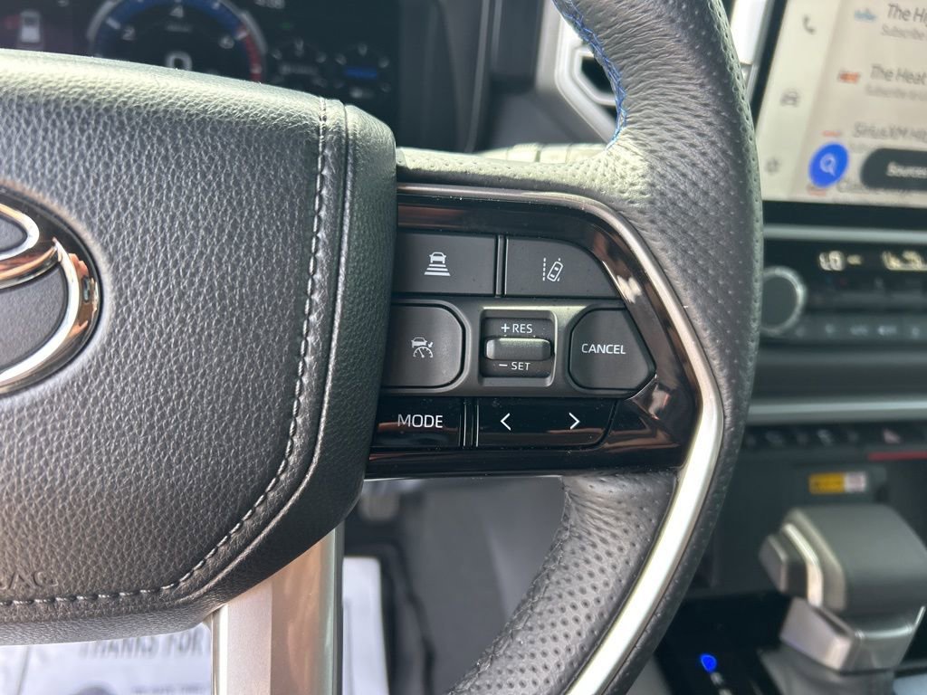 Used 2024 Toyota Sequoia Platinum image 10