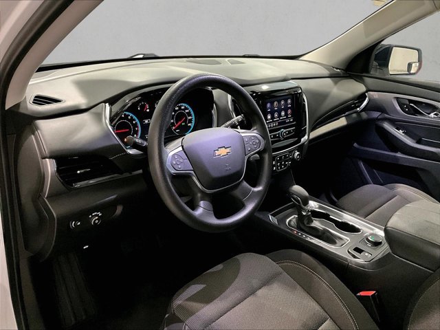 Used 2021 Chevrolet Traverse LS FWD image 14
