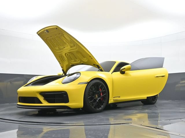 Used 2024 Porsche 911 Carrera GTS RWD image 26