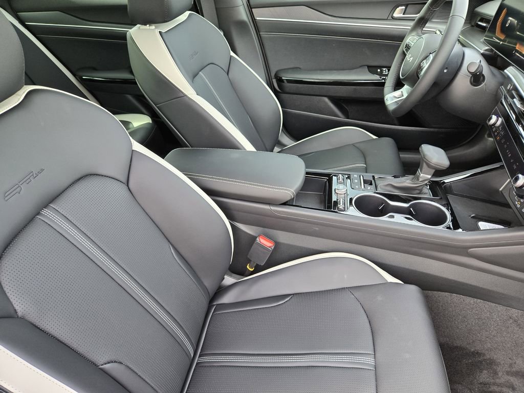 New 2026 Kia K5 GT-Line w/ GT-Line Premium Package image 10