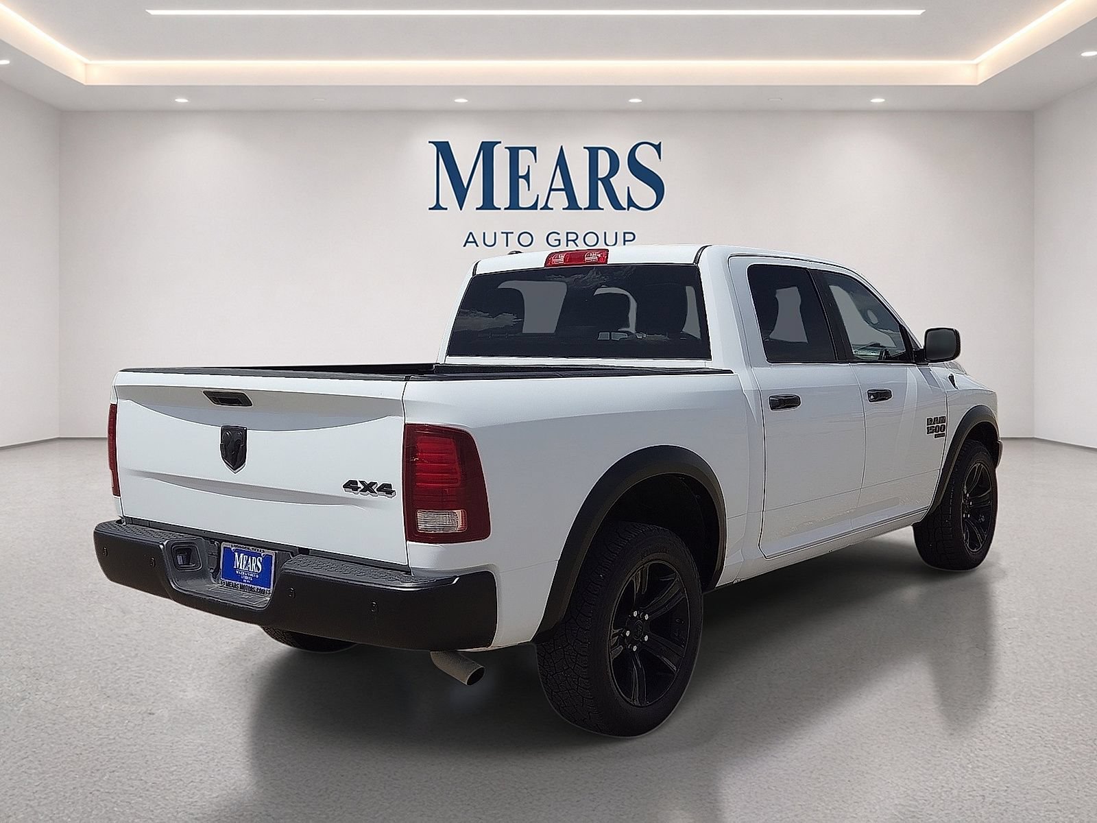 Used 2024 RAM 1500 Classic Warlock AWD/4WD image 5