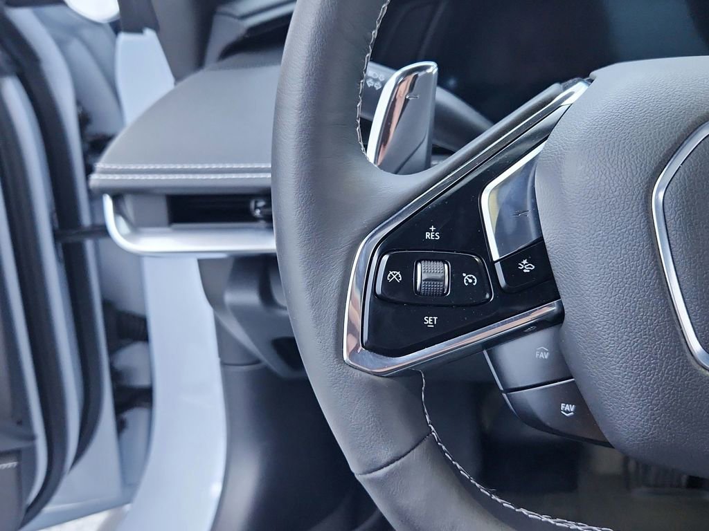 Used 2024 Chevrolet Corvette Z06 w/ Z07 Performance Package image 22