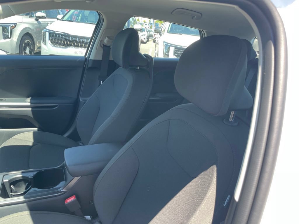 New 2026 Kia K4 FWD image 10