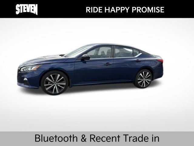 Used 2021 Nissan Altima 2.5 SR w/ SR Premium Package AWD/4WD image 2