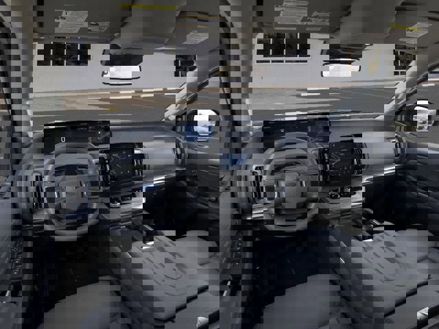 New 2026 Ford Expedition Active image 9