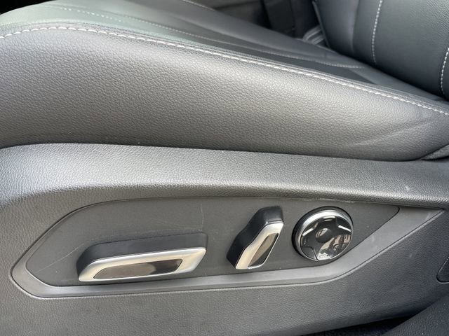 Used 2025 Acura RDX SH-AWD image 27