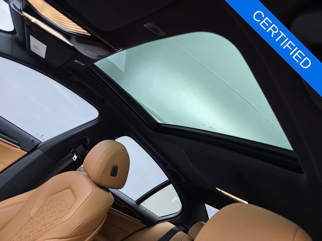 Certified 2023 BMW 540i w/ Premium Package RWD image 12