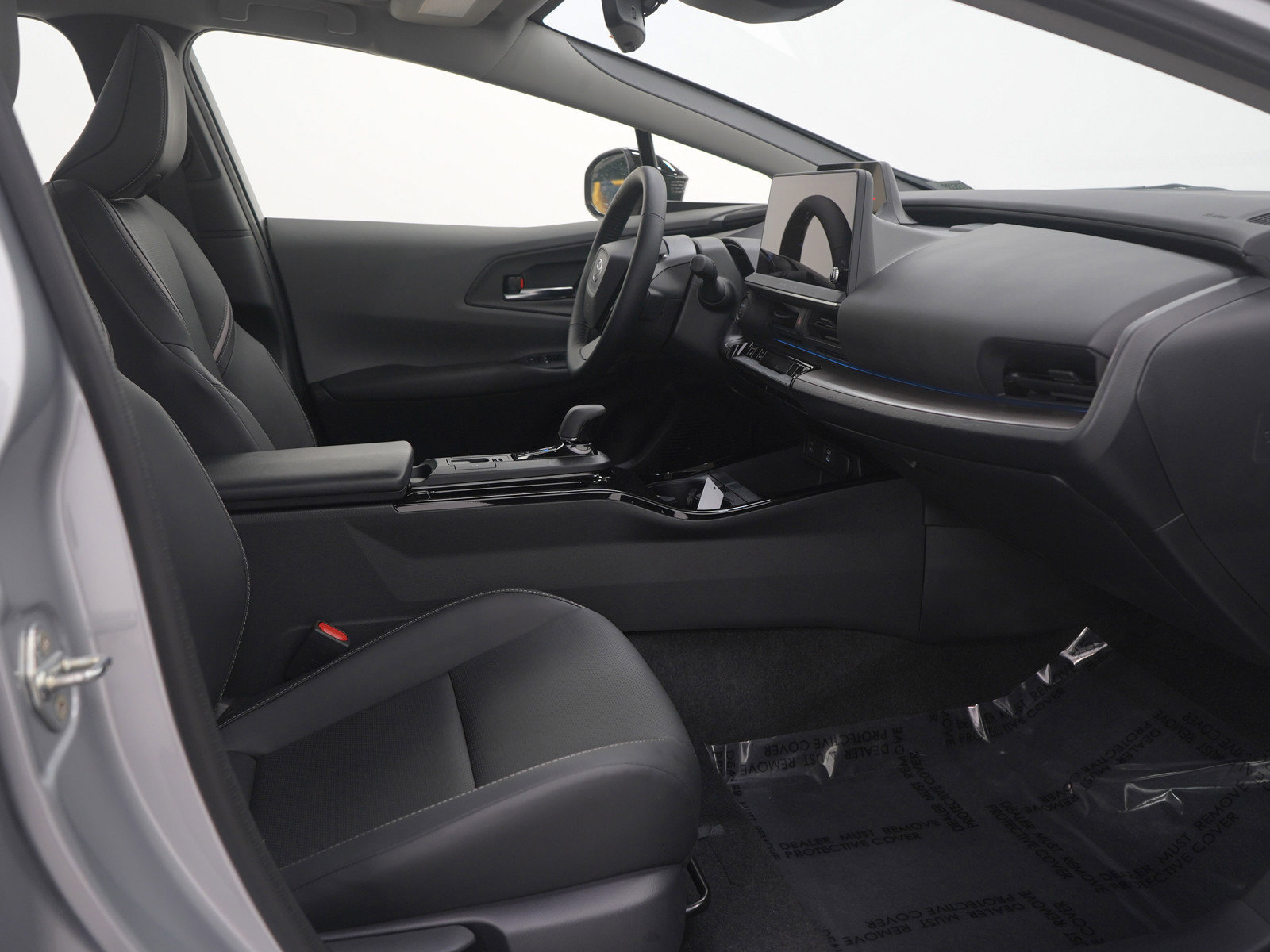 Used 2025 Toyota Prius Limited image 14