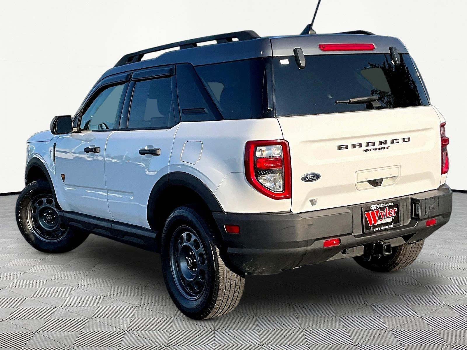 Used 2021 Ford Bronco Sport Badlands AWD/4WD image 4