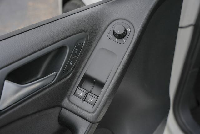 Used 2013 Volkswagen Golf TDI FWD image 17