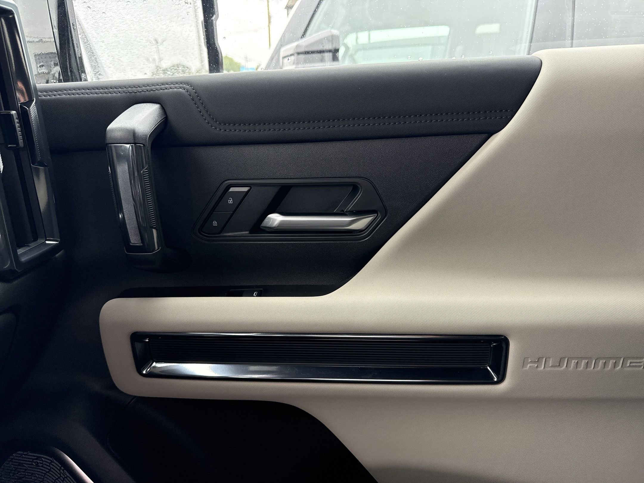 New 2026 GMC Hummer EV SUV image 18