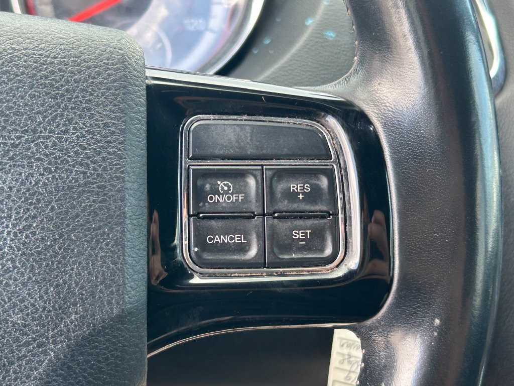 Used 2019 Dodge Grand Caravan SXT FWD image 17