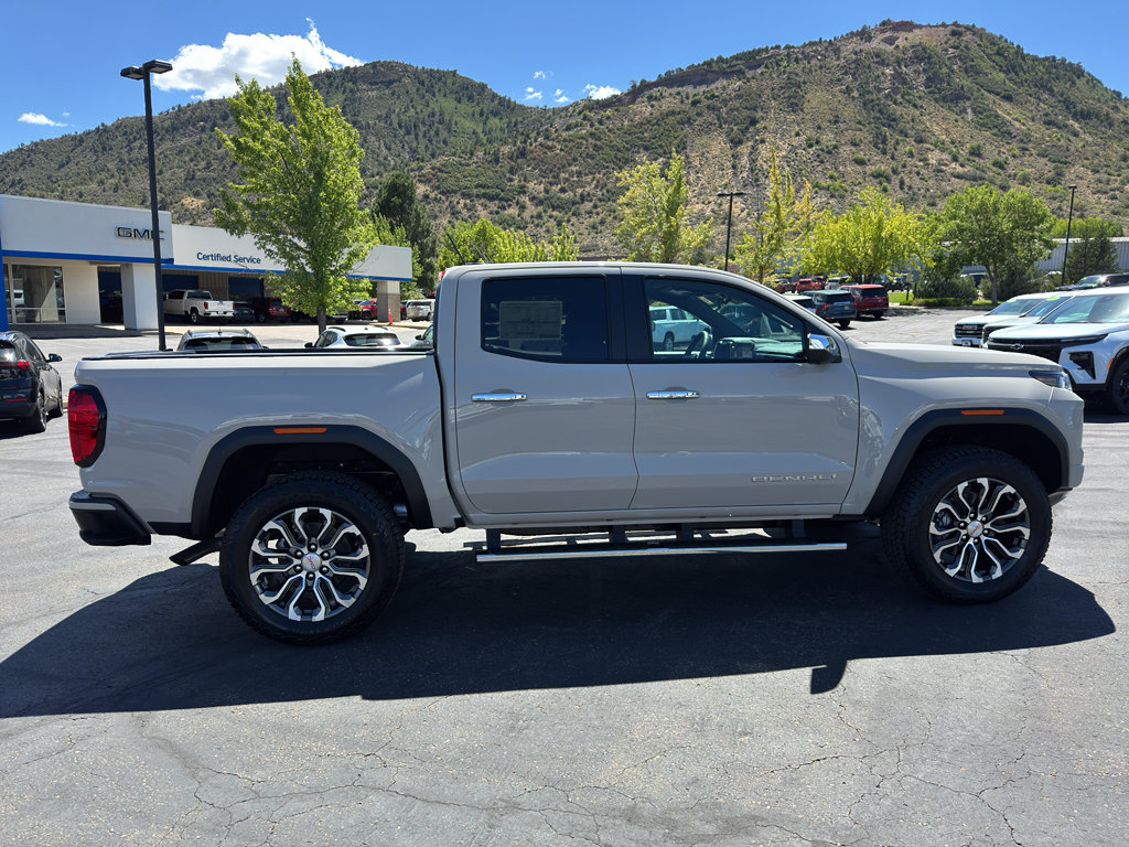 New 2026 GMC Canyon Denali AWD/4WD image 8