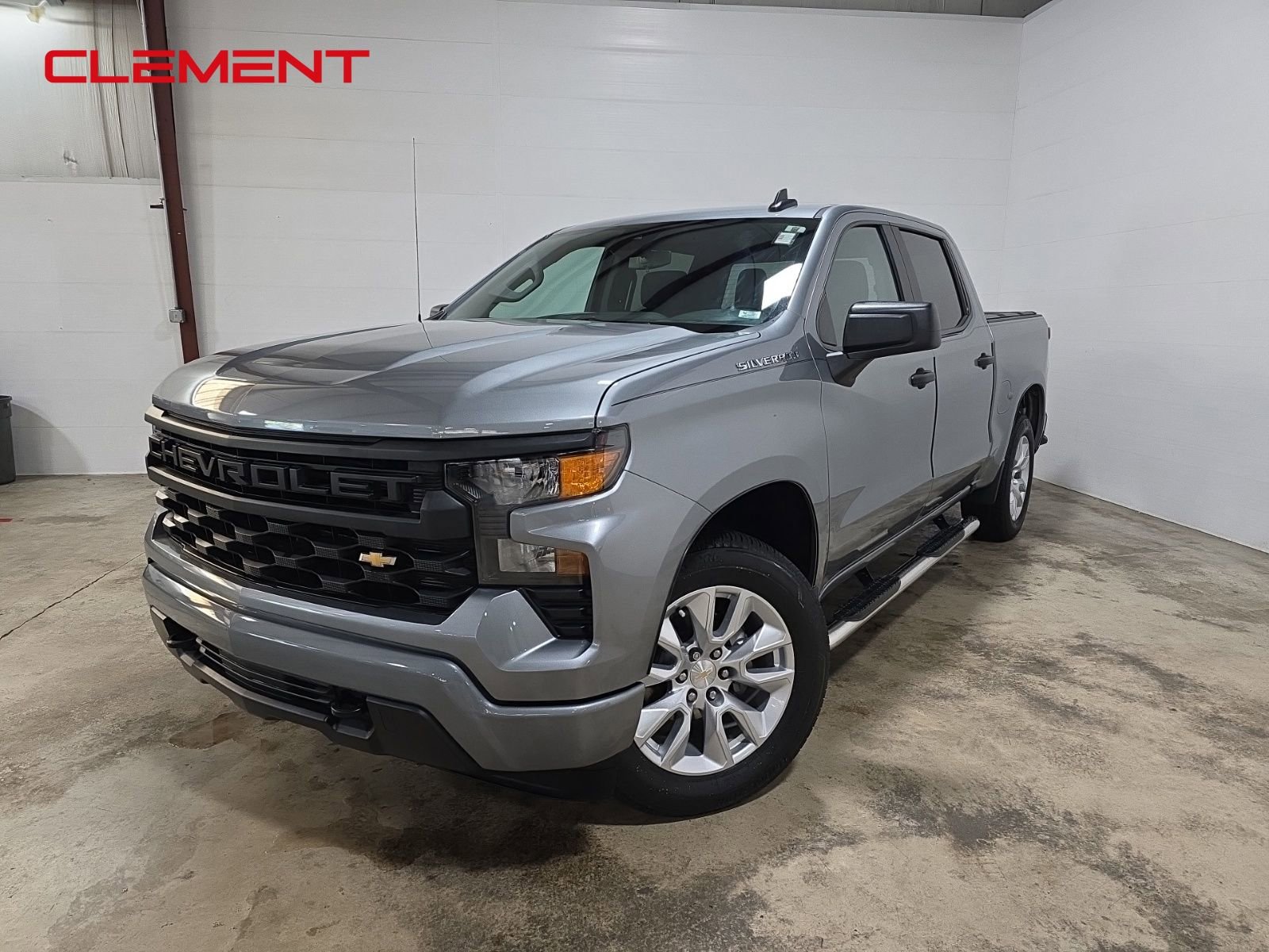 Used 2024 Chevrolet Silverado 1500 Custom