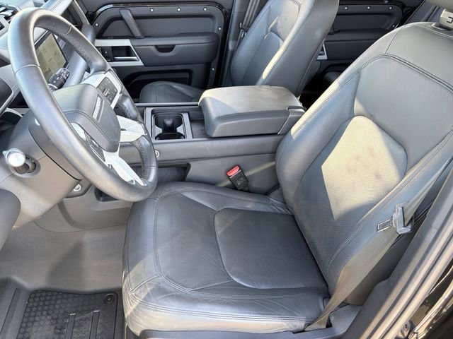 Used 2024 Land Rover Defender 110 S AWD/4WD image 7