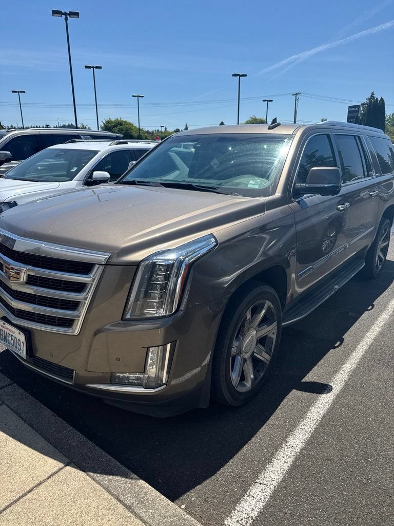 Used 2015 Cadillac Escalade ESV Premium AWD/4WD image 11