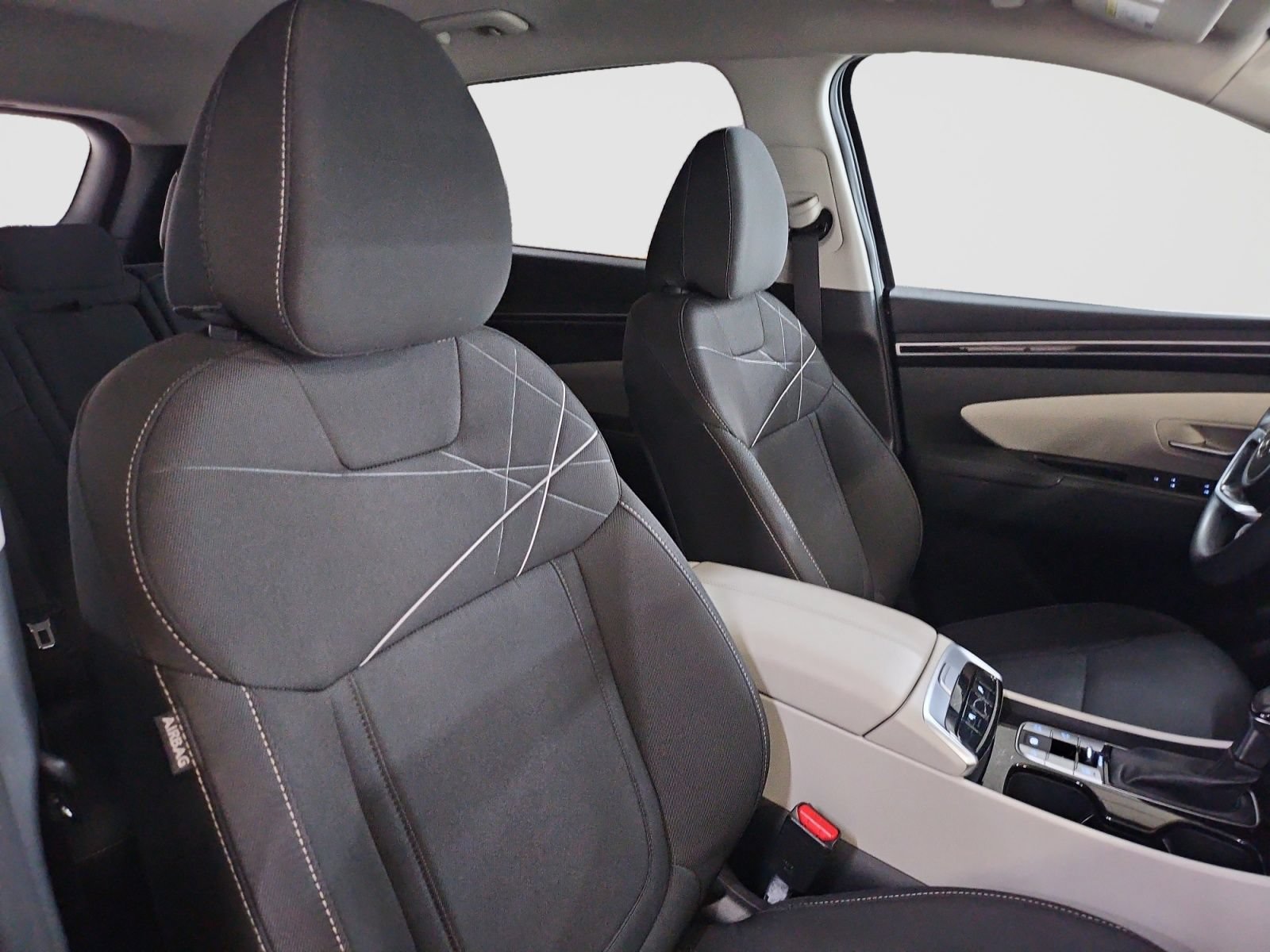 Used 2022 Hyundai Tucson SEL w/ Cargo Package FWD image 18