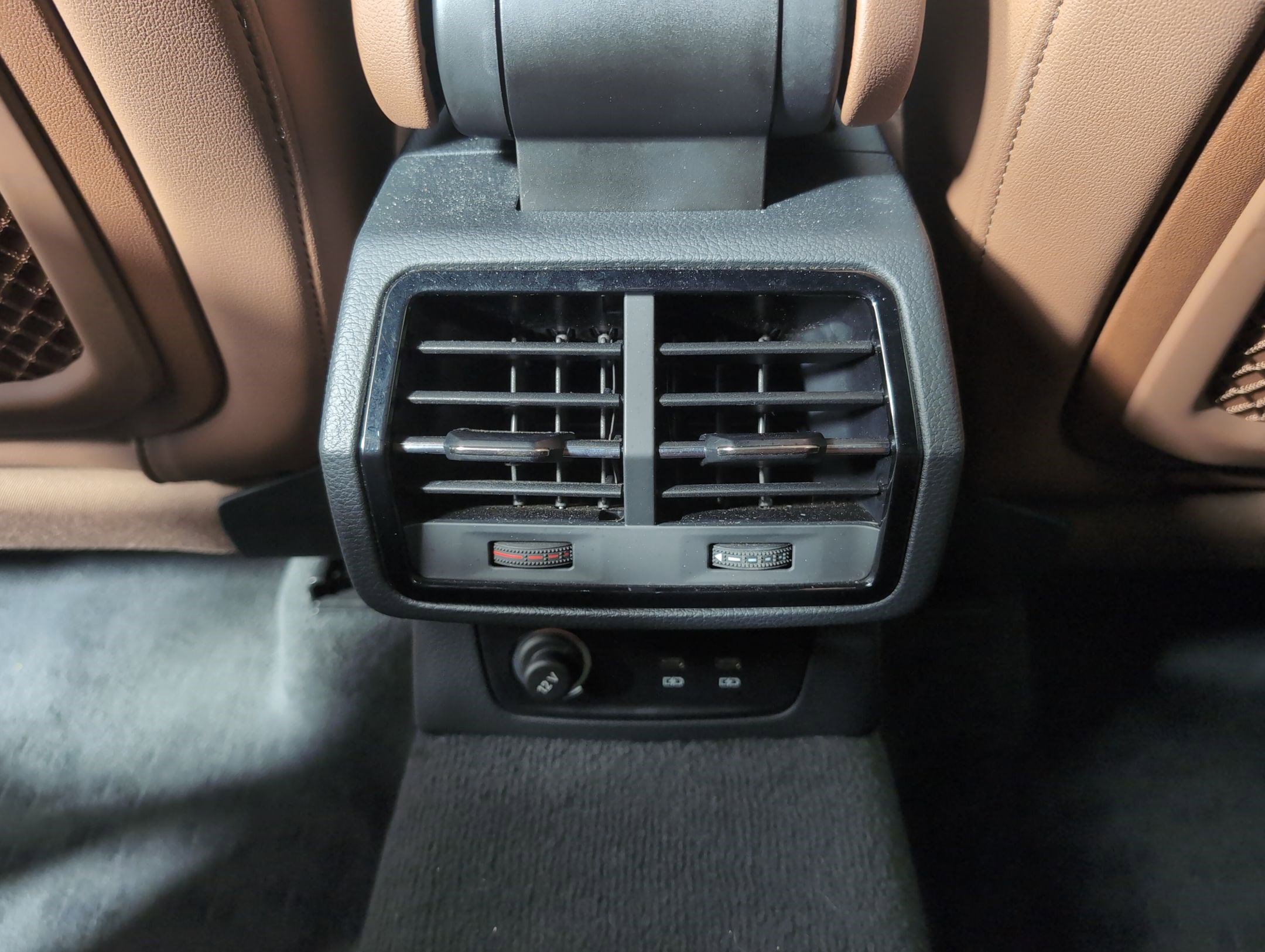 Used 2020 Audi Q3 2.0T Premium w/ Convenience Package image 29