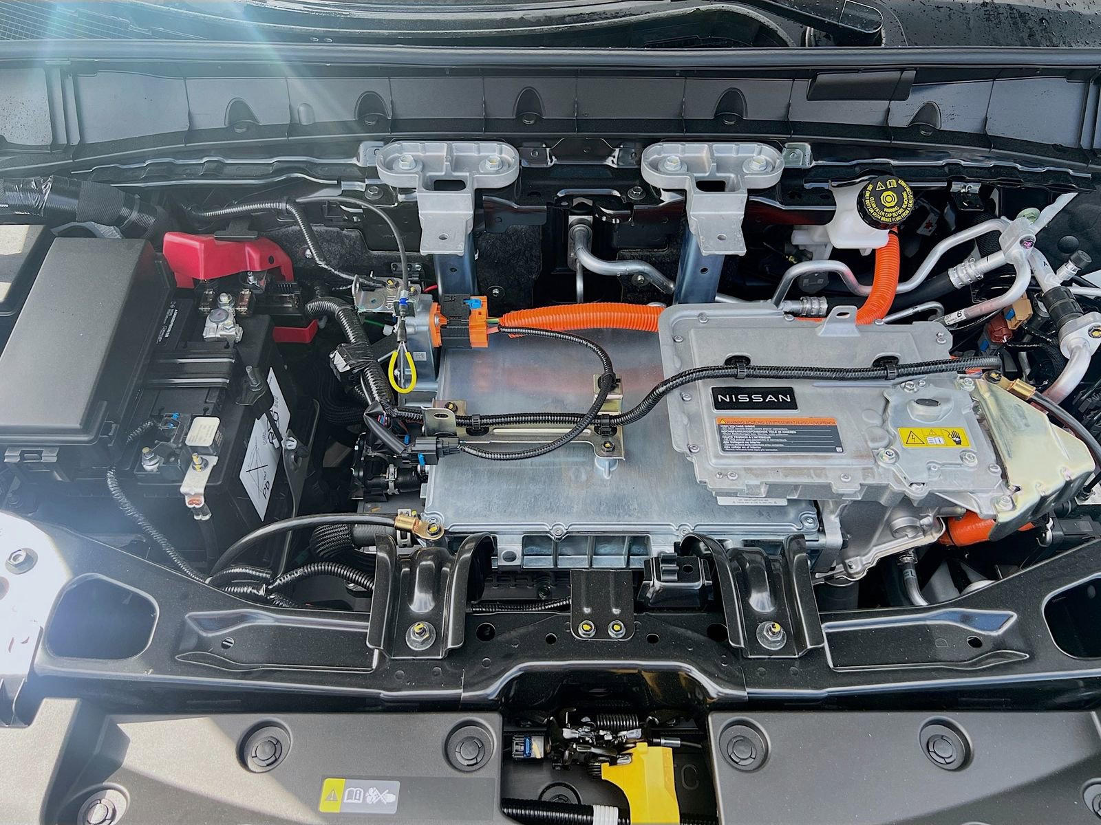 New 2026 Nissan Leaf FWD image 30
