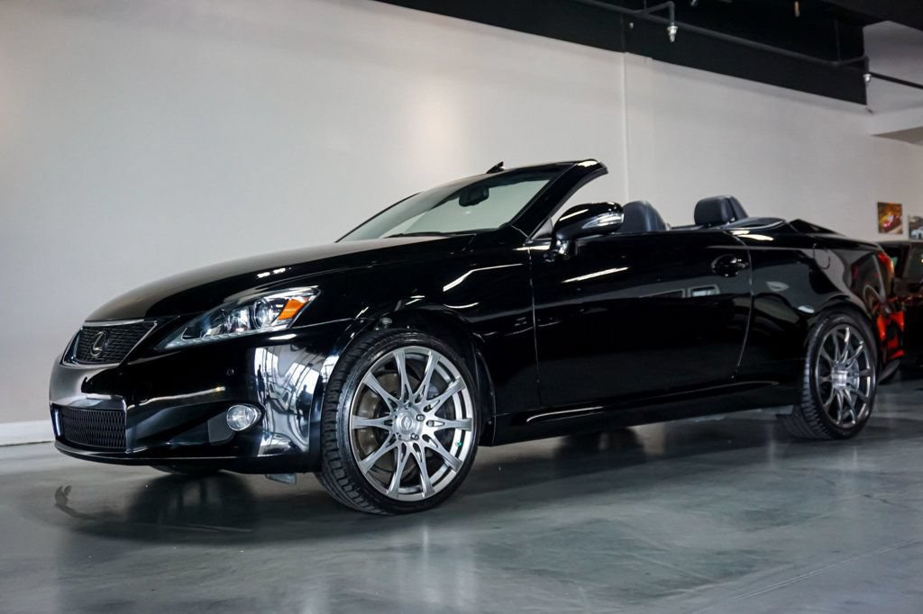 Used 2013 Lexus IS 350C w/ Luxury Pkg RWD image 5