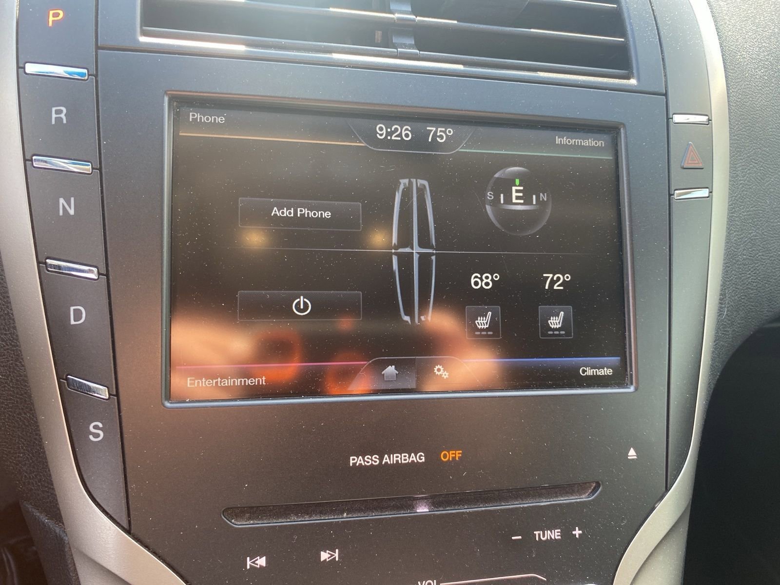 Used 2016 Lincoln MKZ FWD image 16