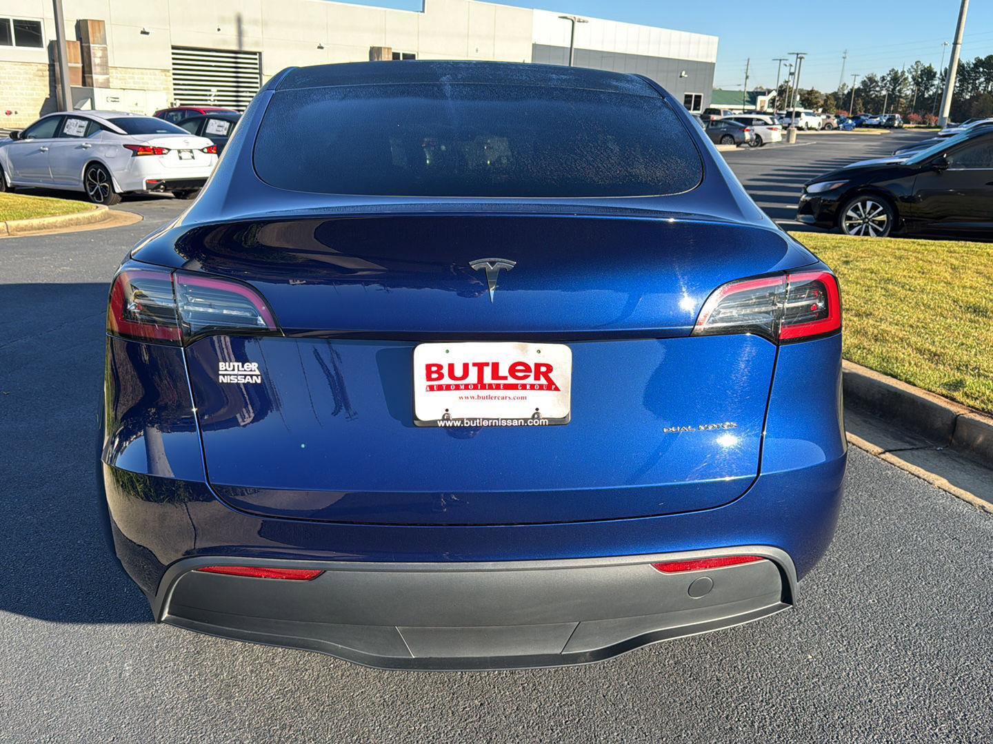 Used 2023 Tesla Model Y Long Range image 4