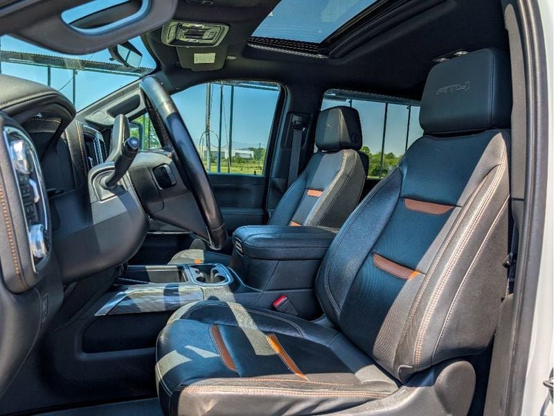 Used 2023 GMC Sierra 2500 AT4 w/ AT4 Premium Plus Package AWD/4WD image 14
