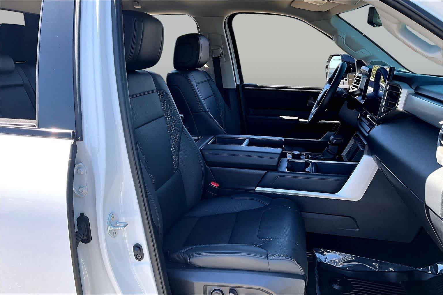 Used 2024 Toyota Tundra Limited w/ TRD Off-Road Package AWD/4WD image 8