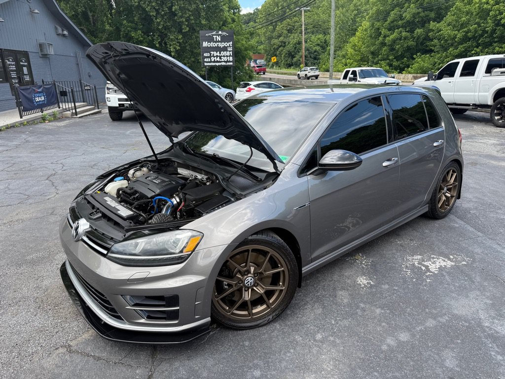 Used 2016 Volkswagen Golf 4-Door AWD/4WD image 4