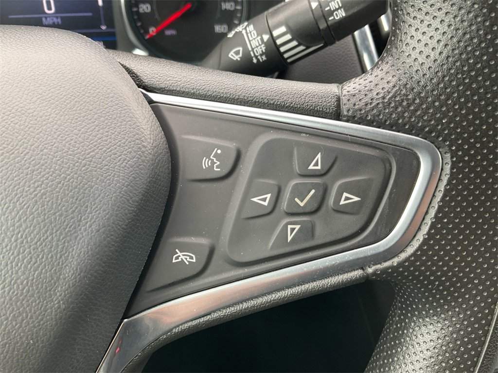 Used 2023 Chevrolet Equinox LT image 28