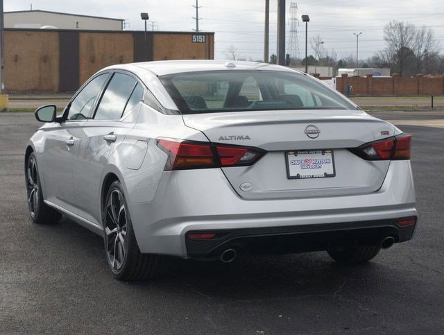 Used 2023 Nissan Altima 2.5 SR image 14