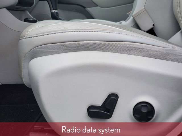 Used 2019 Jeep Cherokee Overland w/ Technology Group image 14