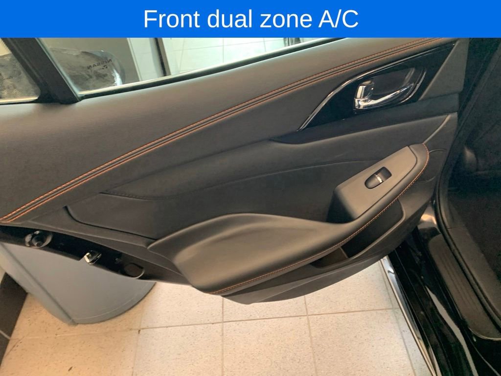 Used 2020 Nissan Maxima SR w/ Illumination Package FWD image 11