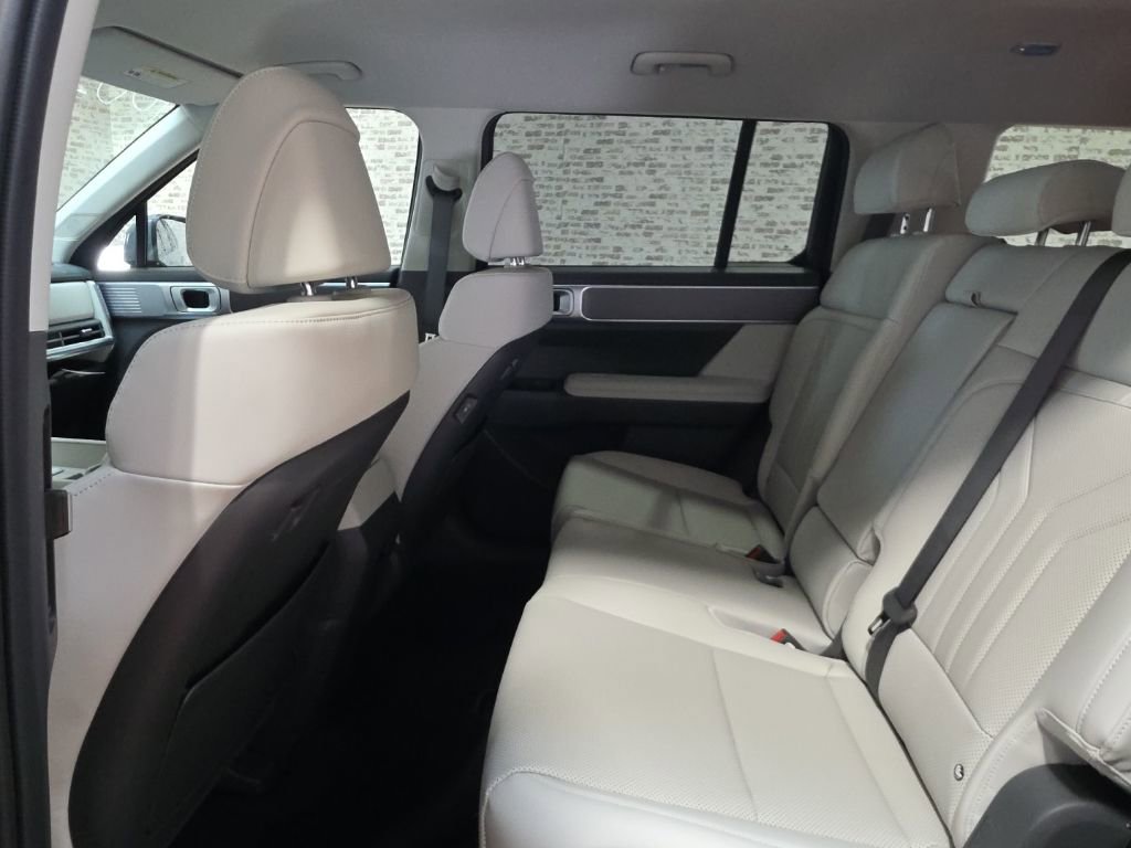New 2026 Hyundai Santa Fe SEL image 13