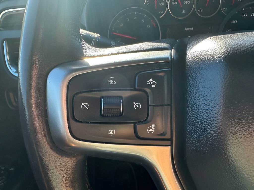 Used 2021 Chevrolet Tahoe Z71 w/ Luxury Package AWD/4WD image 29