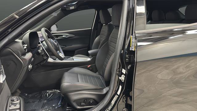 Used 2024 Dodge Hornet R/T AWD/4WD image 9