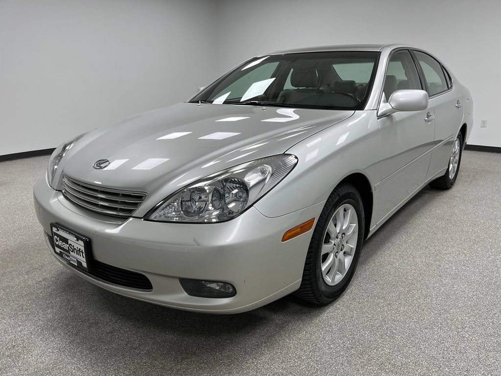 Used 2003 Lexus ES 330 FWD image 4