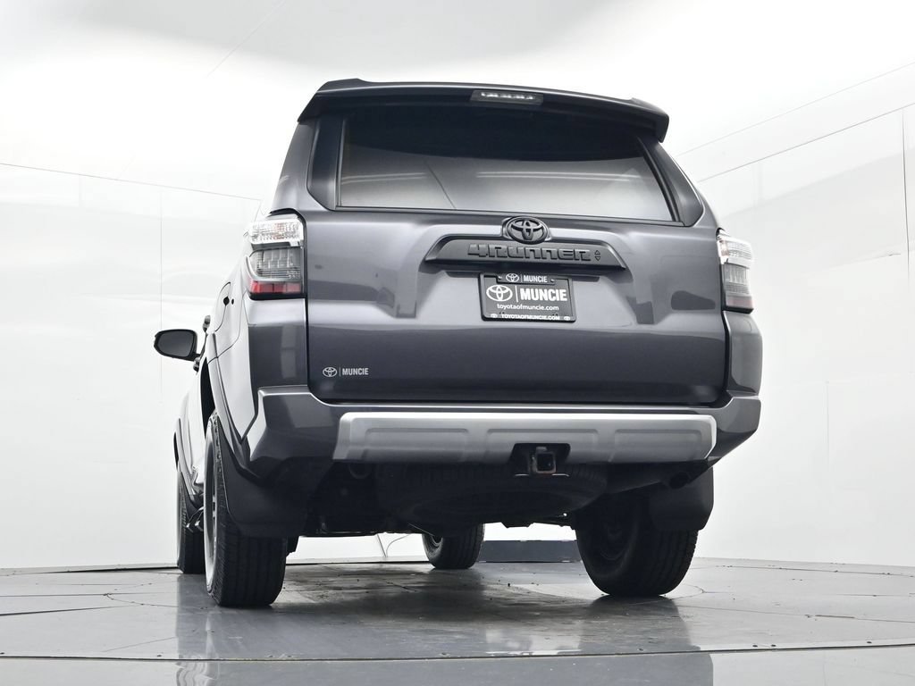 Used 2023 Toyota 4Runner TRD Off-Road Premium w/ Off Road Premium Plus Package AWD/4WD image 61