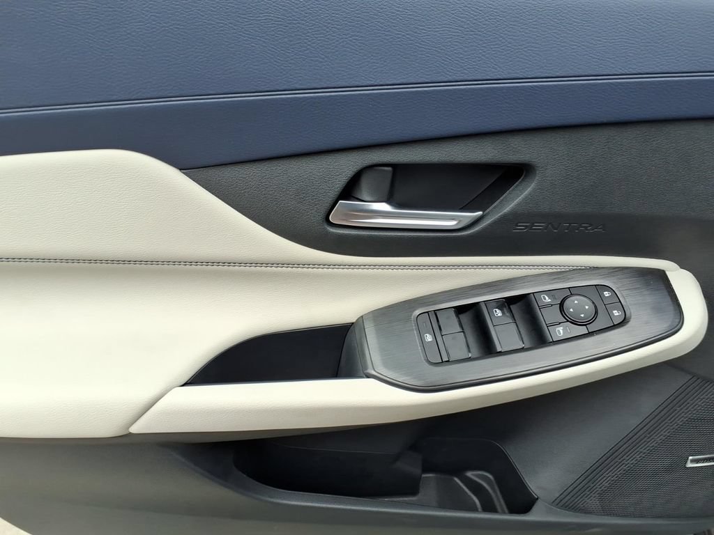 New 2026 Nissan Sentra SL w/ Floor Mat Package FWD image 11