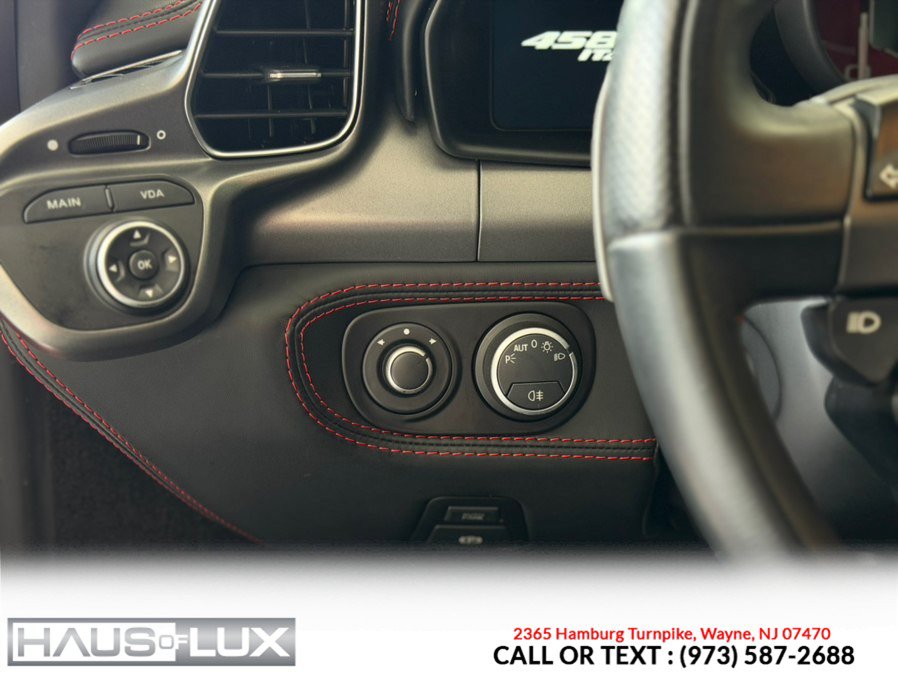 Used 2013 Ferrari 458 Italia Coupe RWD image 36