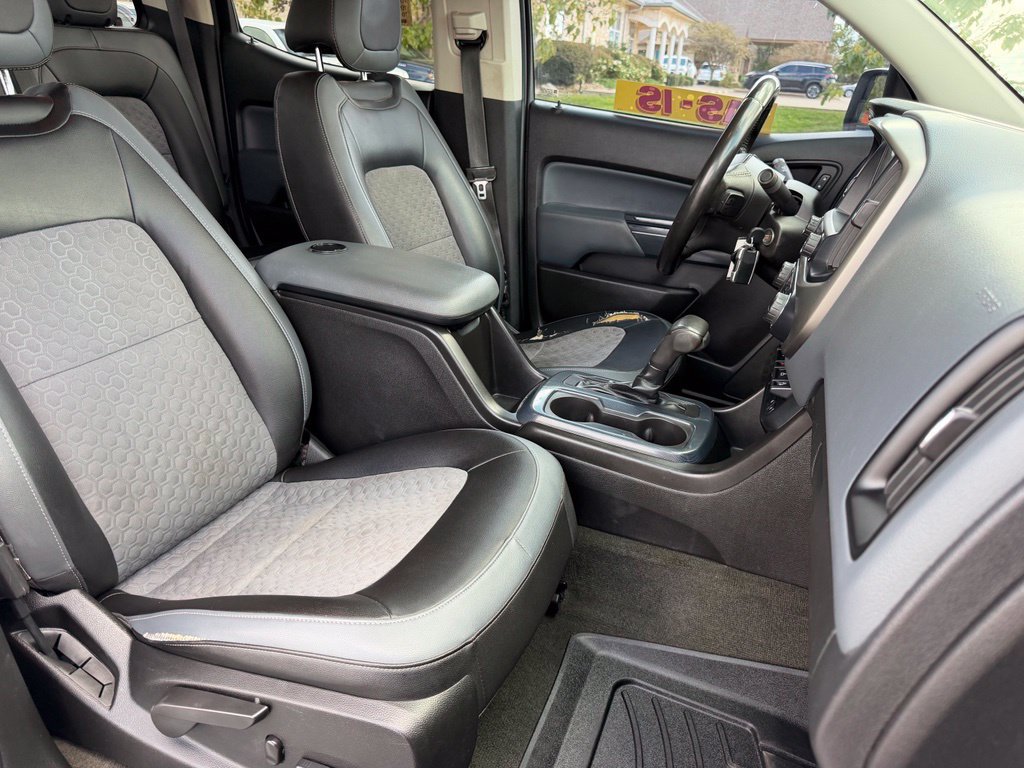 Used 2016 Chevrolet Colorado Z71 AWD/4WD image 18