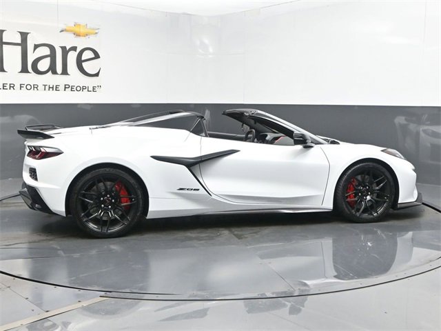 New 2026 Chevrolet Corvette Z06 w/ Stealth Interior Trim Package image 18