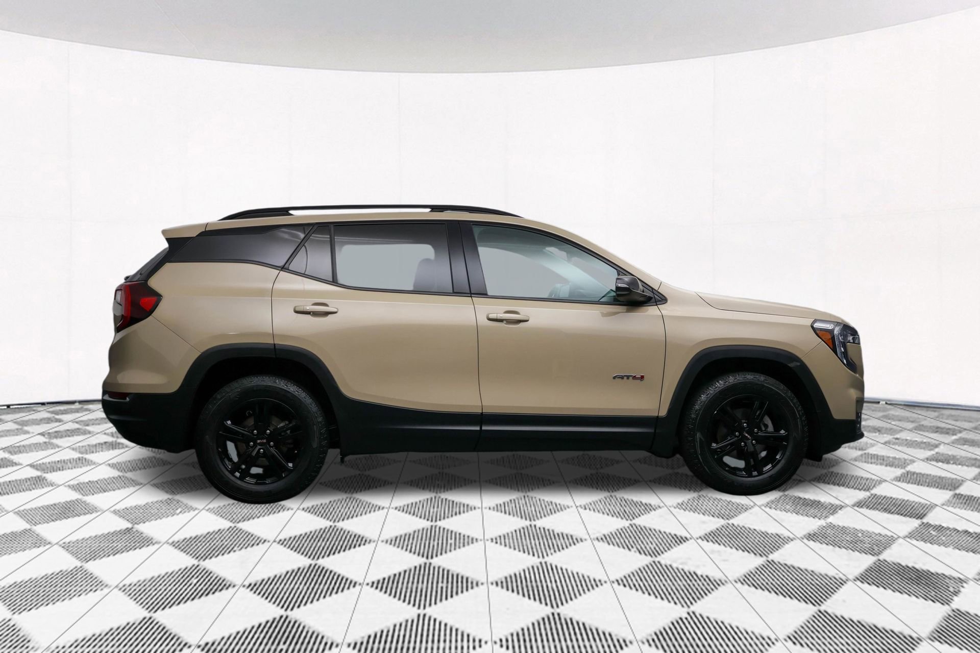 Used 2022 GMC Terrain AT4 image 45