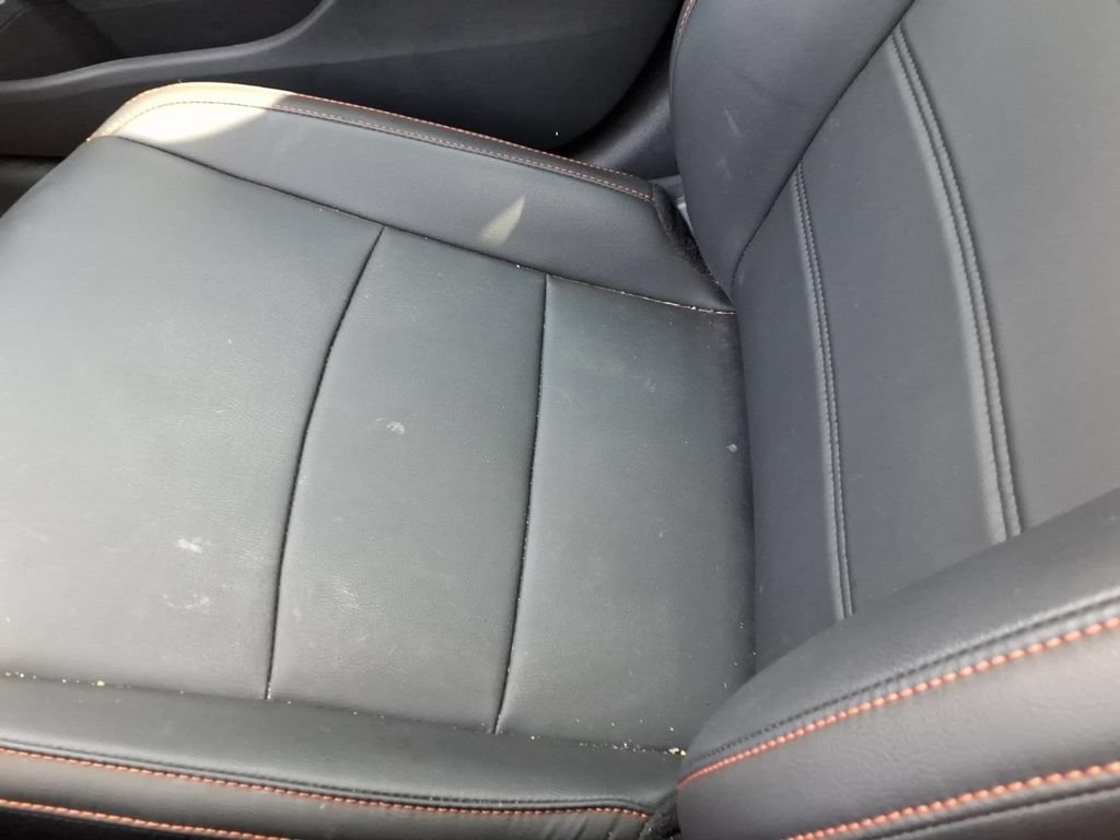 Used 2024 Nissan Sentra SR w/ SR Premium Package FWD image 24