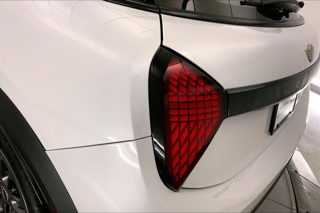 Certified 2025 MINI Cooper S image 28