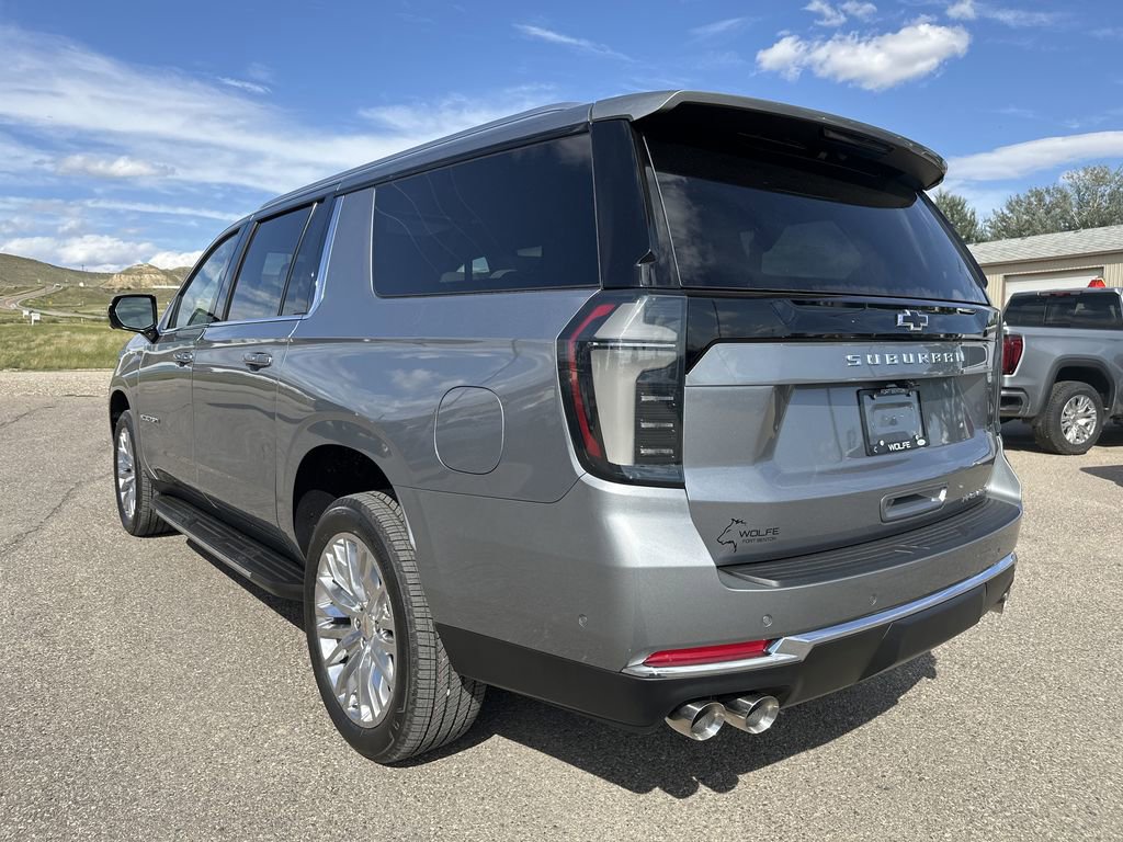 New 2025 Chevrolet Suburban Premier w/ Sun And Tow Package image 16