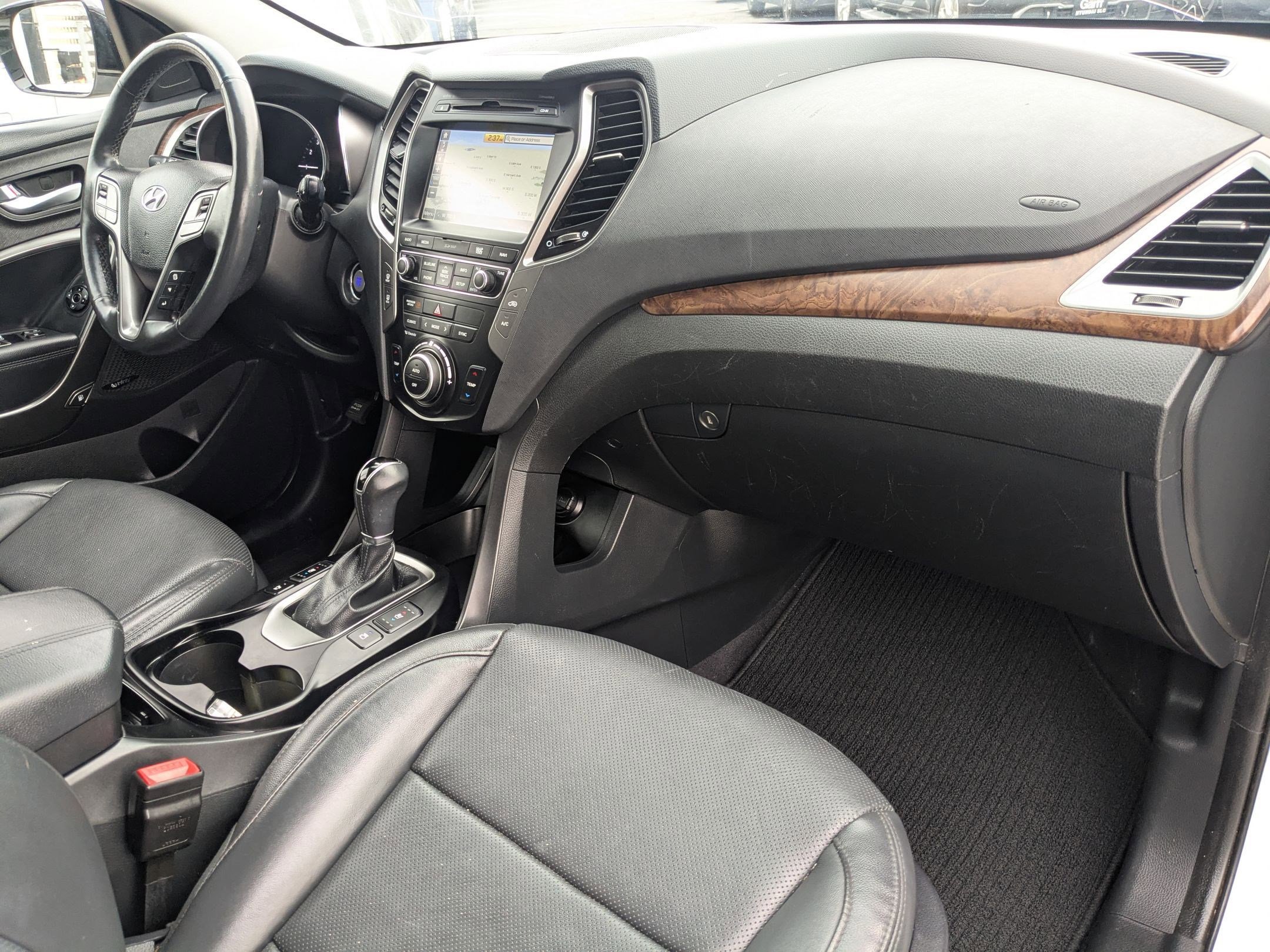 Used 2018 Hyundai Santa Fe Sport image 32