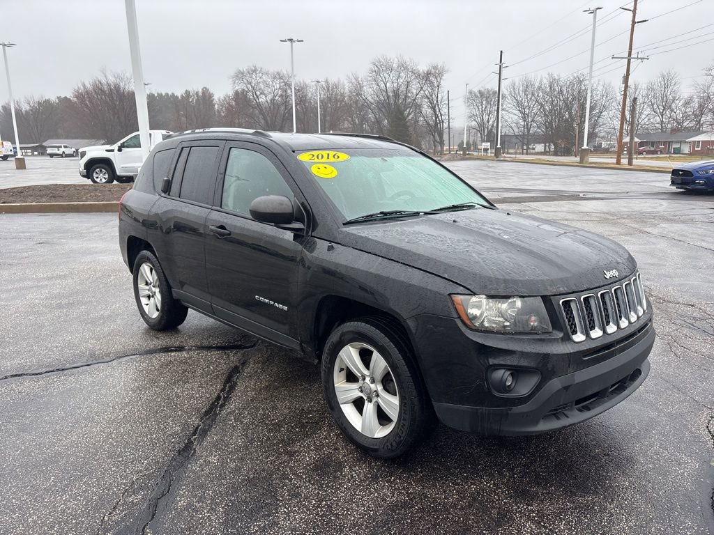Used 2016 Jeep Compass Sport w/ Power Value Group image 3
