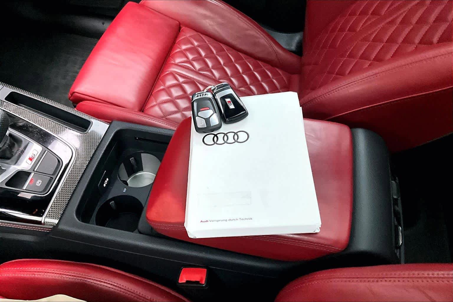 Used 2023 Audi SQ5 Prestige w/ Prestige Package AWD/4WD image 15