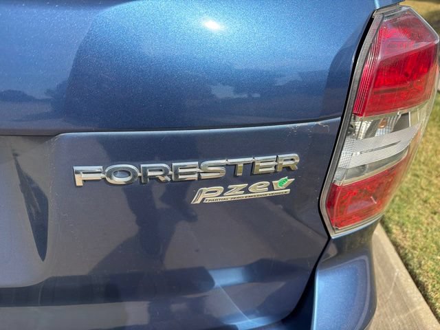 Used 2015 Subaru Forester 2.5i w/ Alloy Wheel Package AWD/4WD image 5